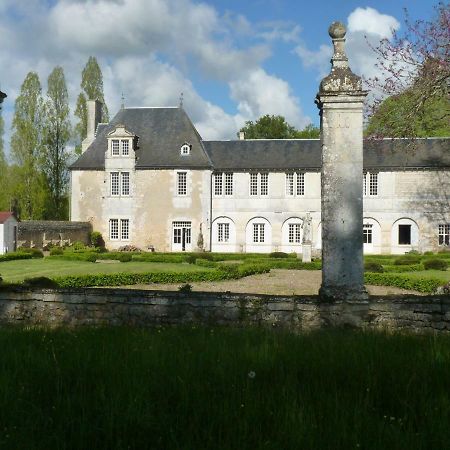 LOGIS du Château du Bois Doucet Bignoux Extérieur photo