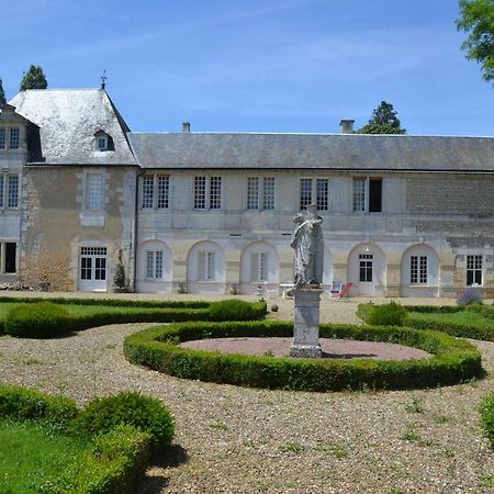 LOGIS du Château du Bois Doucet Bignoux Extérieur photo