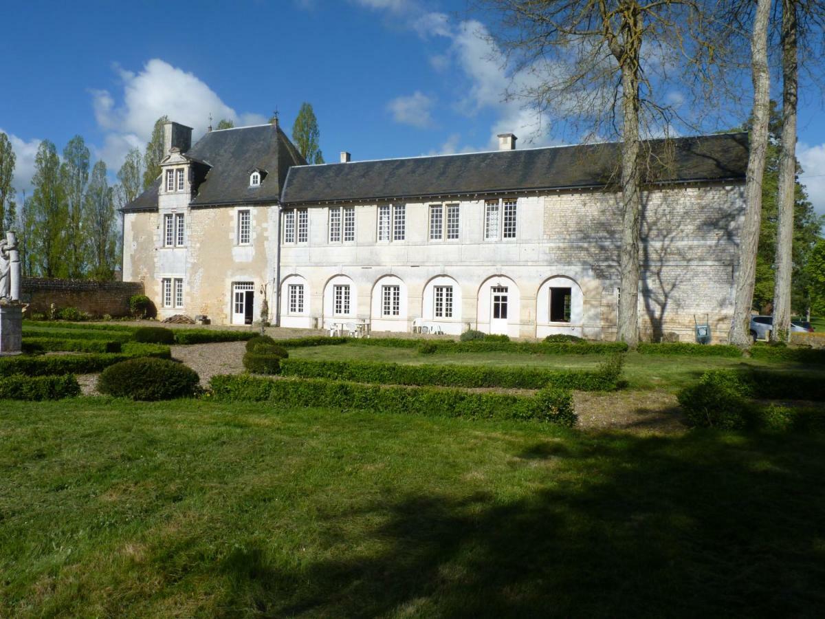 LOGIS du Château du Bois Doucet Bignoux Extérieur photo