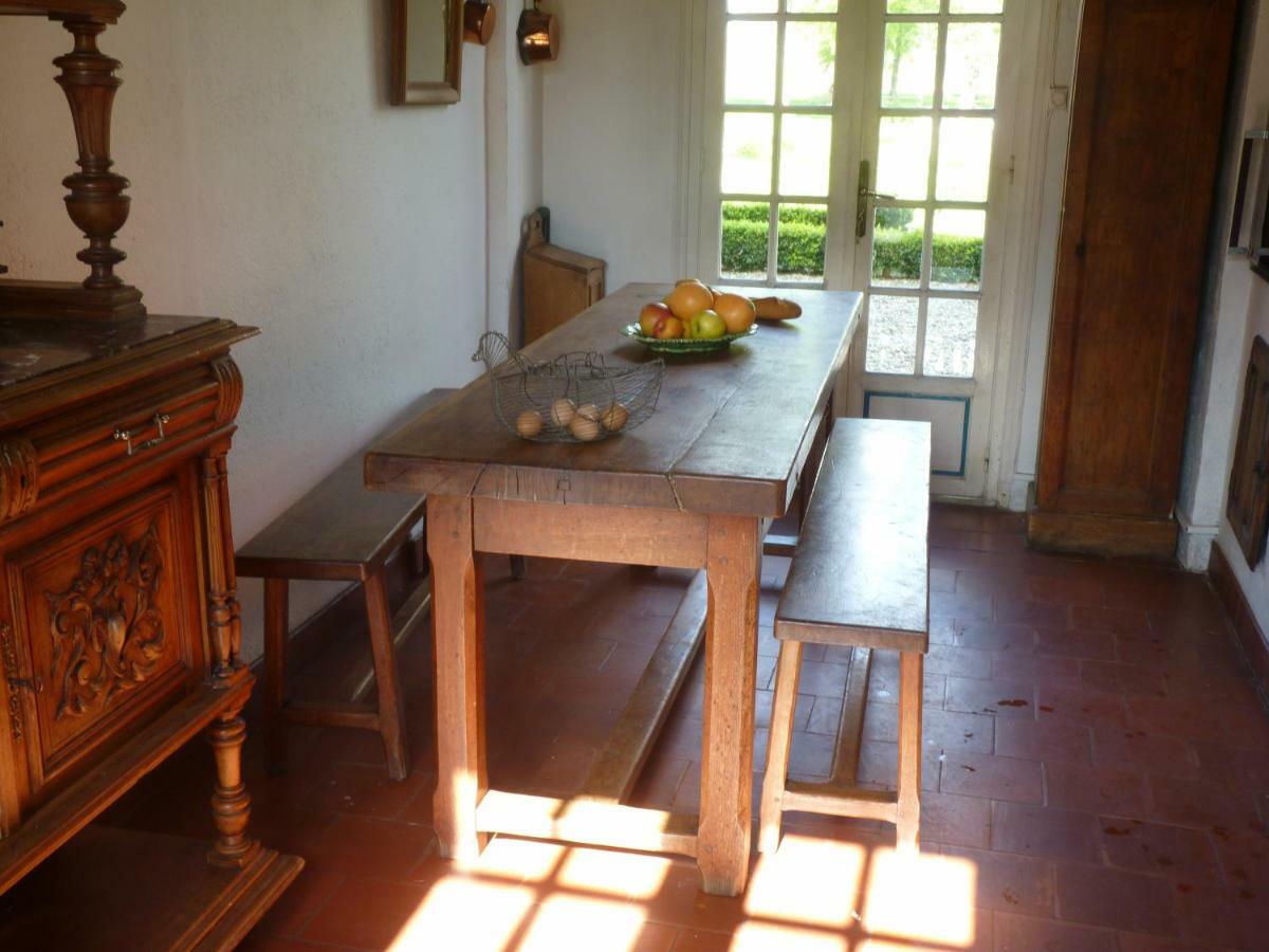 LOGIS du Château du Bois Doucet Bignoux Extérieur photo
